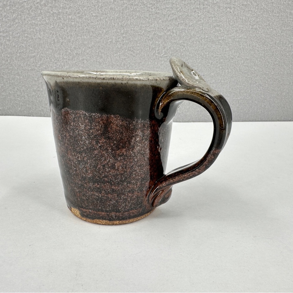 Handcrafted Glazed Pottery Coffee Cup Tea Mug Thumb Rest Brown Gray Deneen Style